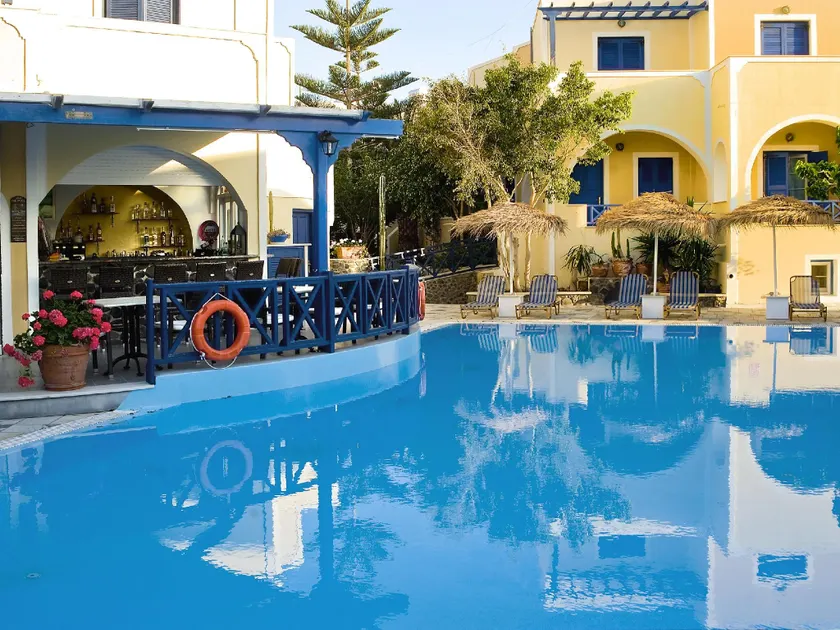 Hermes Hotel - Image 1