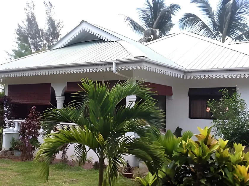 Coco Bay Villa - Image 1