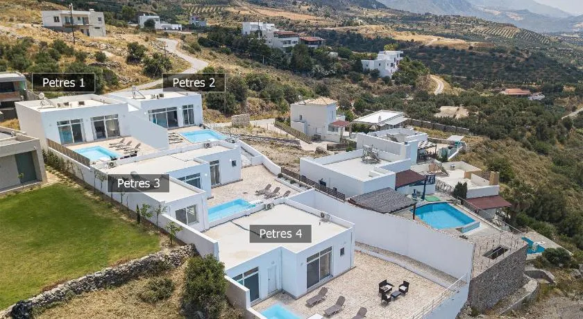 Petres Villas - Image 1