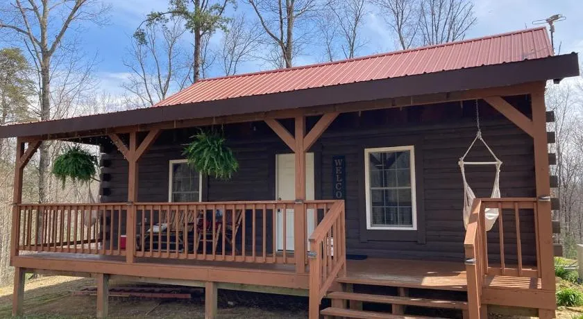 The Willow, Secluded and Cozy country cabin - Image 1