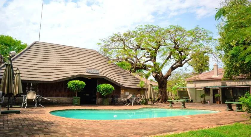 Sundown Lodge - Image 1