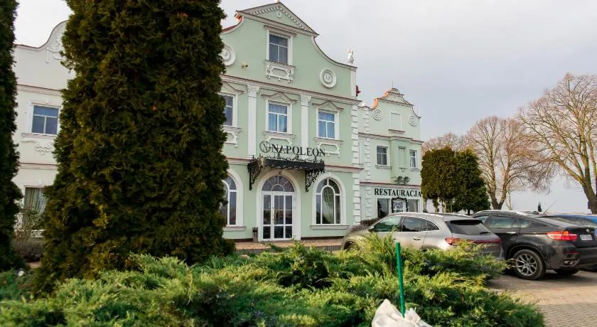 Hotel Napoleon - Image 1