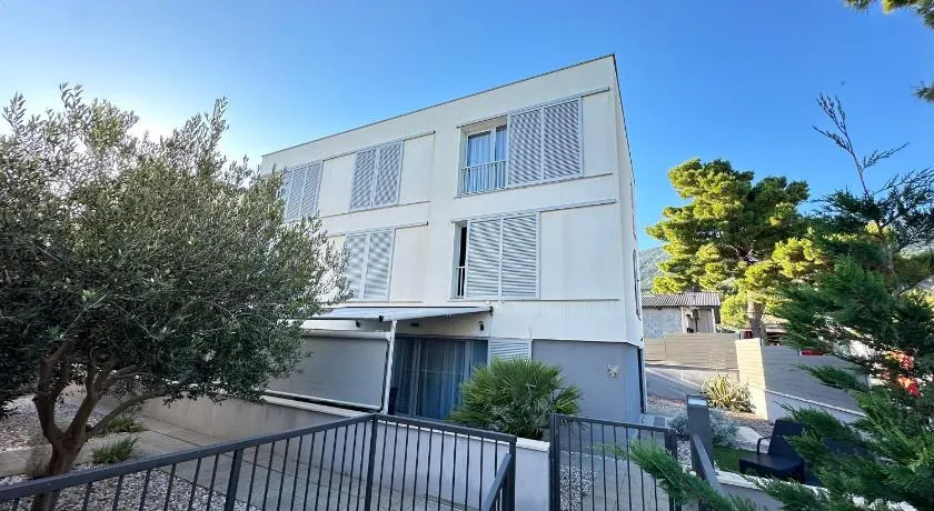 Apartments Dva Galeba - Image 1