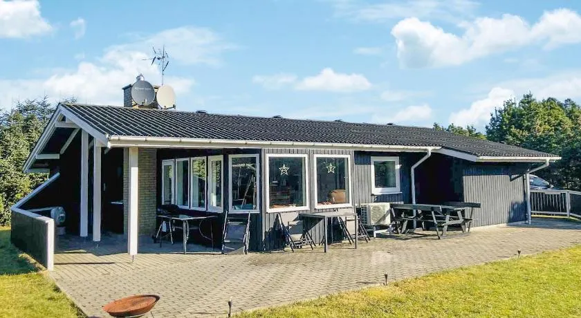Cozy Home In Sæby With Sauna - Image 1