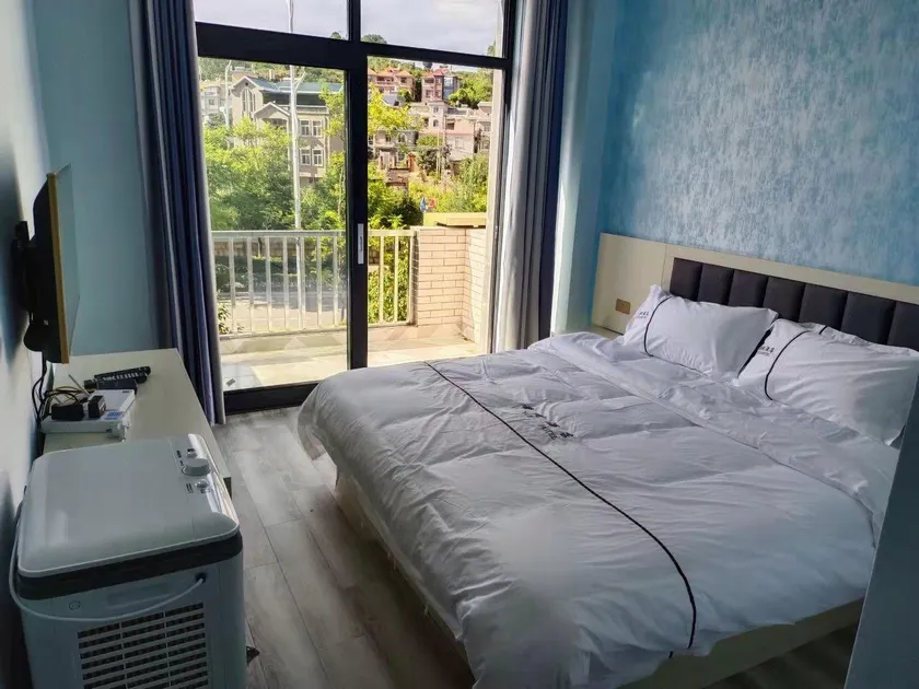 Xiyue Hotel - Image 1