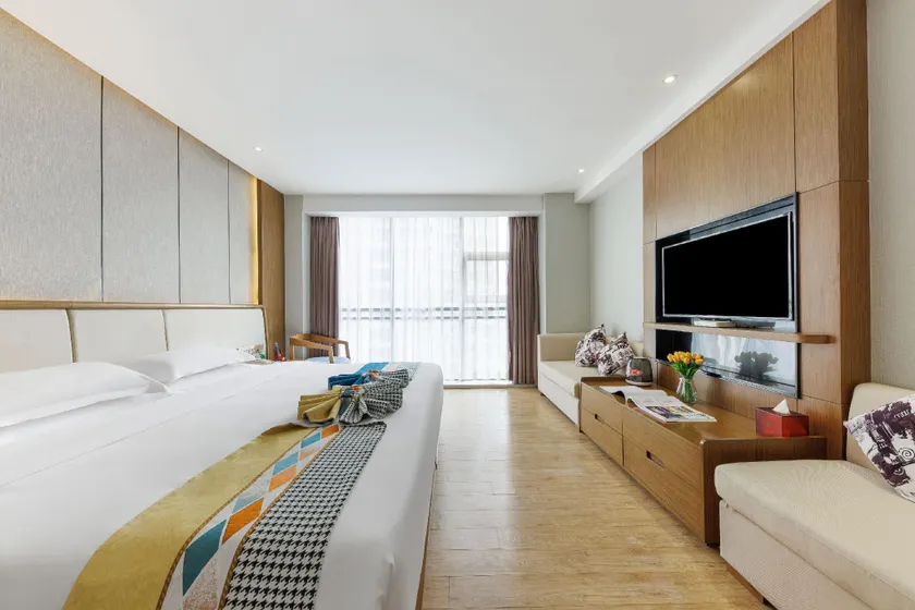 YueShangLi Hotel - Image 1