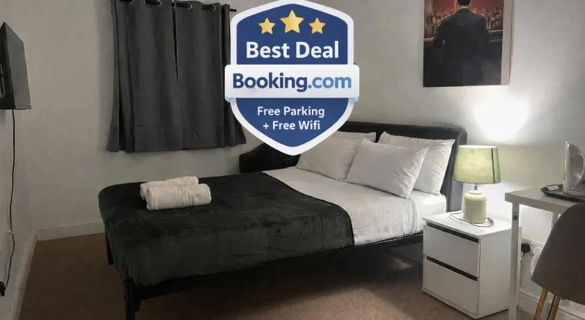 BEST DEAL - Kings Hotel - Image 1