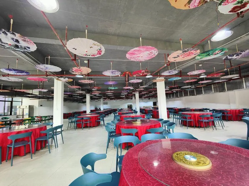 Nanzhuo Holiday Hotel - Image 1