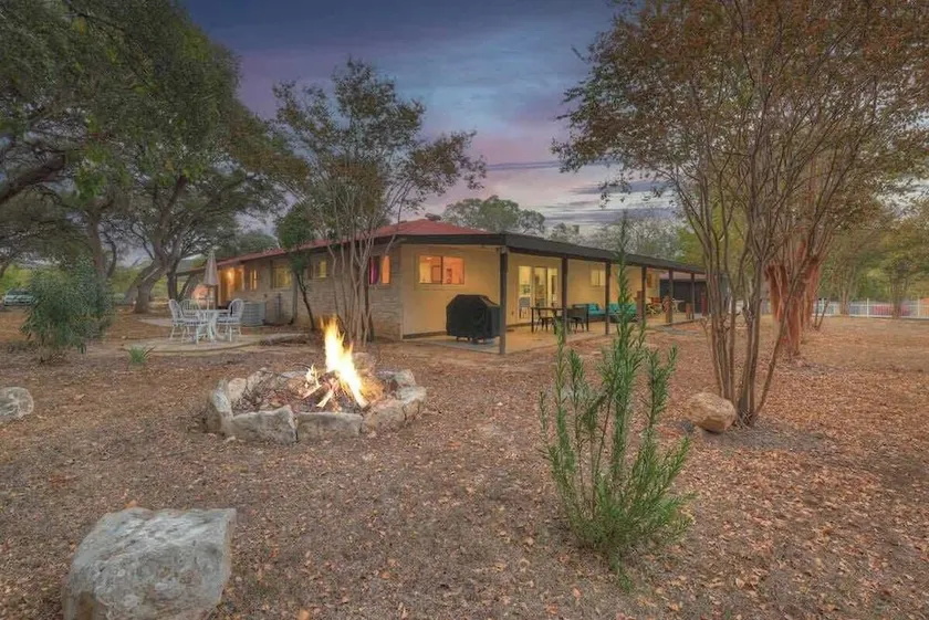Whitewater River House - Game Room, Firepit, Walking distance to Whitewater Amphitheater! - Image 1