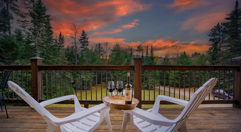 Private Chalet with Fireplace Hottub and Game Room - Image 1