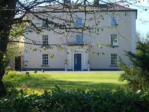 Viewmount House - Image 1