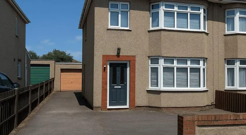 Glenleven share house - Image 1