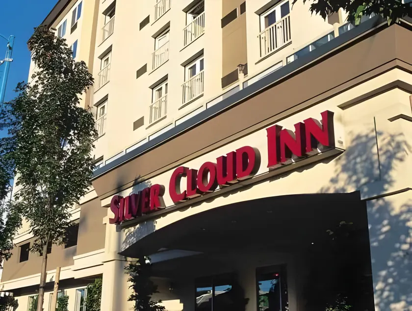 Silver Cloud Hotel - Seattle Lake Union - Image 1