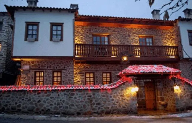 Nimbus Guesthouse - Image 1
