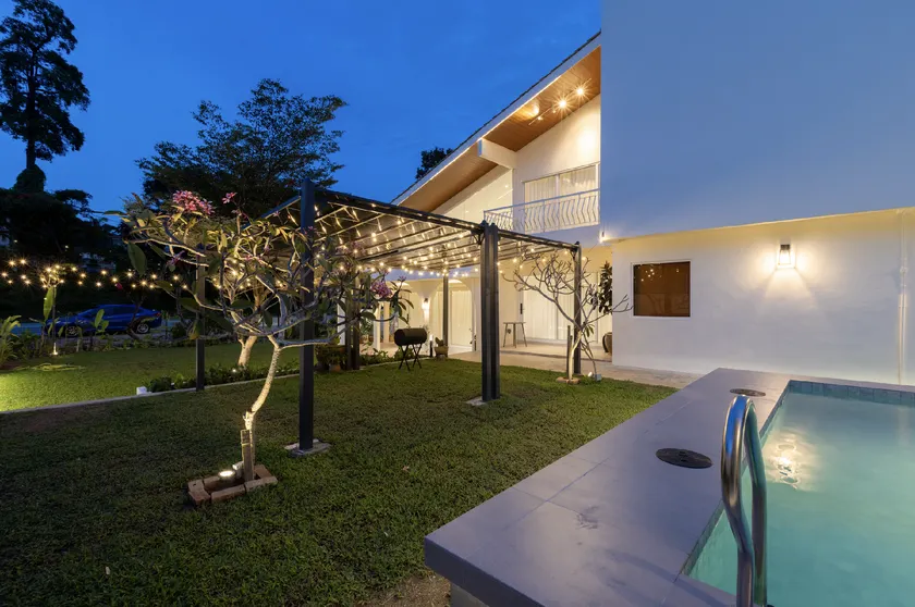 Kontor Villa - 2 mins to Teluk Chempedak - Image 1