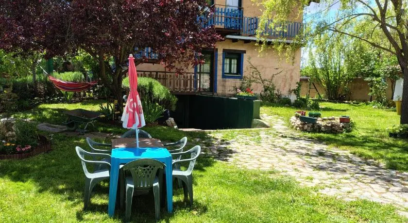 Alberguecasaflor - Image 1