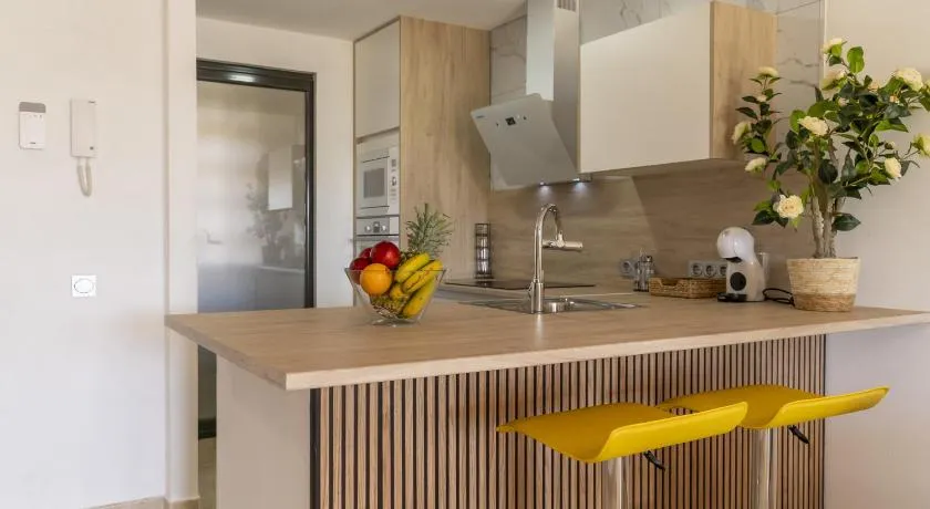 Apartamento a Estrenar Piscina y Parking Gratis - Image 1