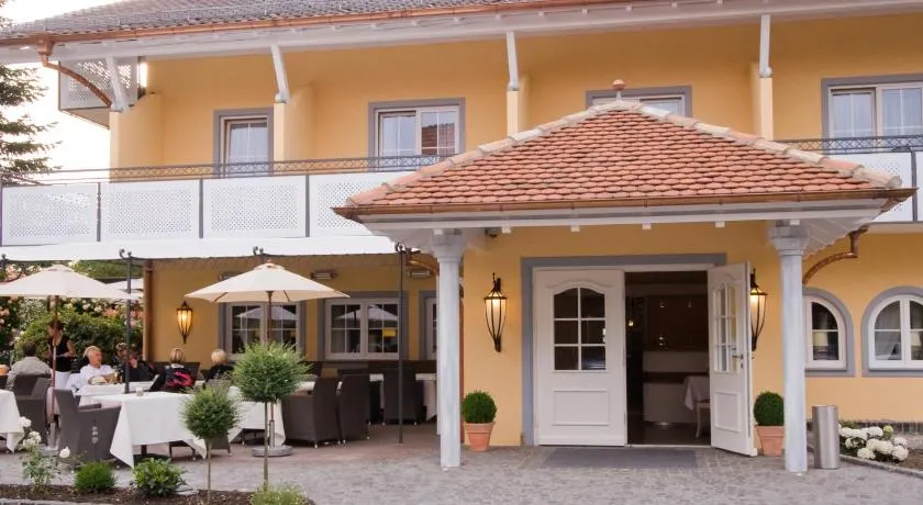 HIRSCH 1783 Hotel LANDHAUS - Image 1