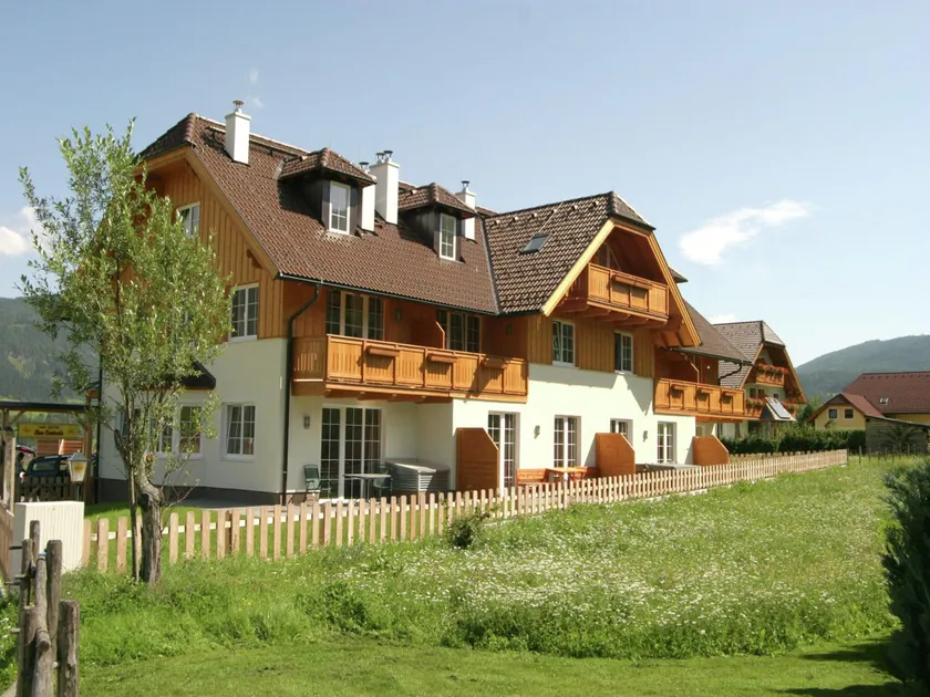 Modern apartment right next to the ski lift - Image 1