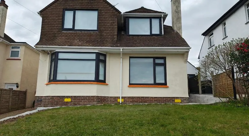 Aller Park, Newton Abbot - Image 1