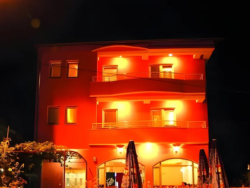 Villa Rimari - Image 1