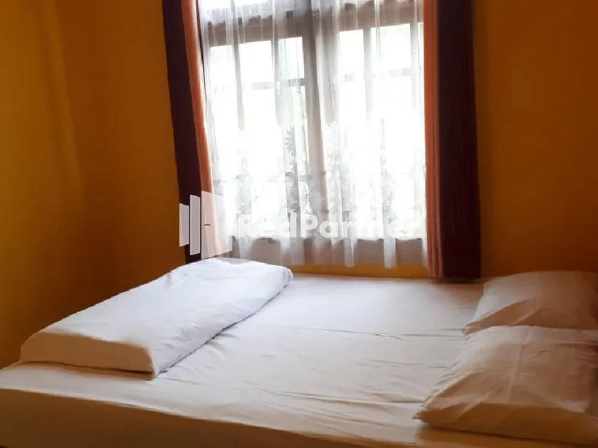 Bromo Indah Lestari Homestay Mitra RedDoorz - Image 1