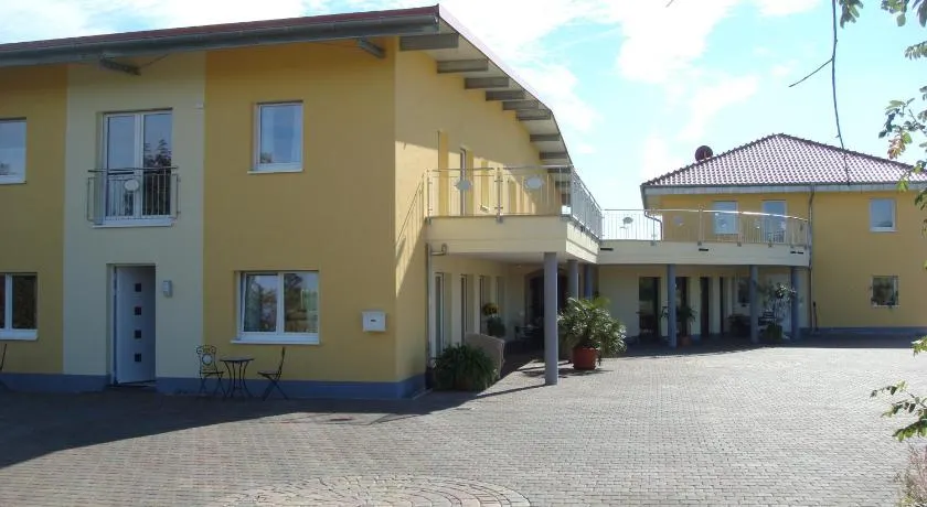 Gästehaus Weingut Glas - Image 1