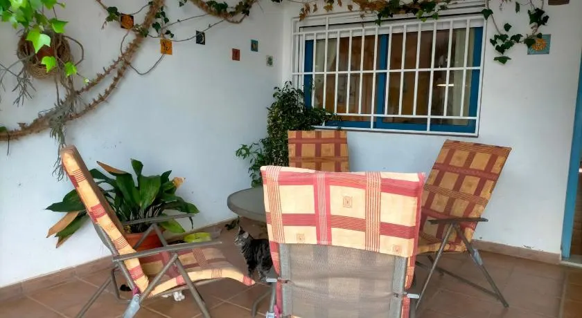 Apartamento con encanto, terraza y parking cubierto - Image 1