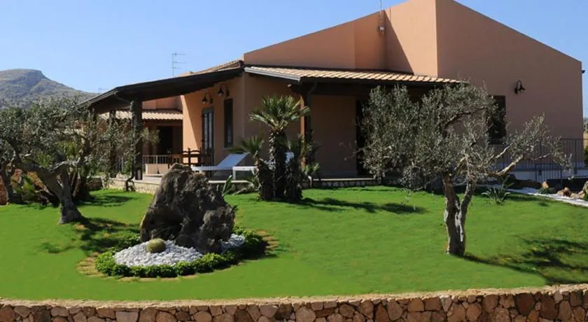 Holiday Home Nicola Santoro - Image 1