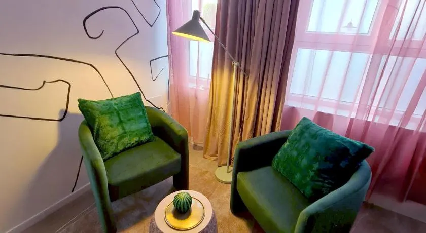 Be Magenta, Art Home - Rose style - Near Milano, Rho Fiera, Malpensa - Image 1