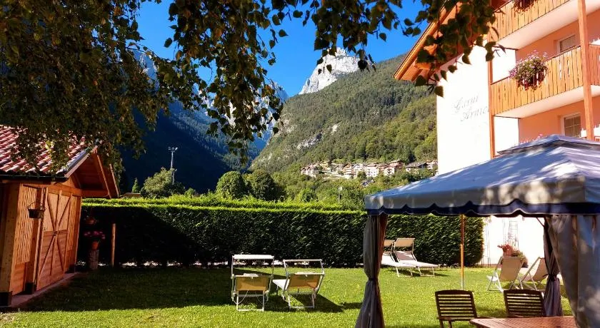 Hotel Garni Arnica - Image 1