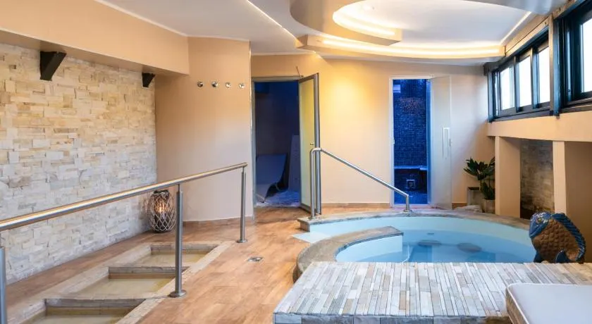 Hotel Parigi & Spa - Image 1