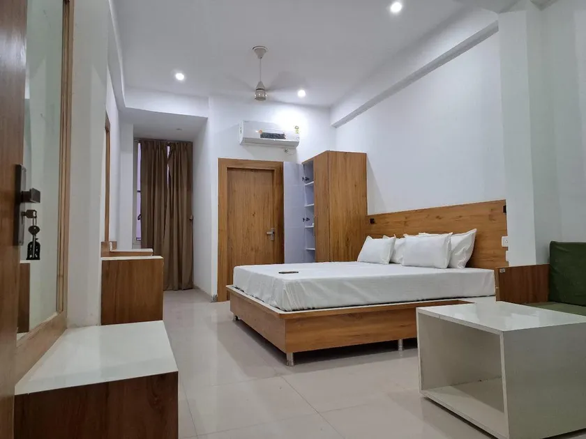 Hotel Rama Continental - Image 1