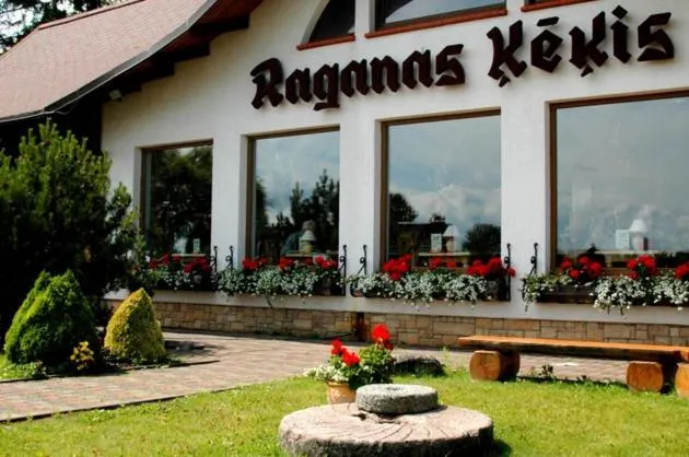 Raganas Ķēķis Hotel - Image 1