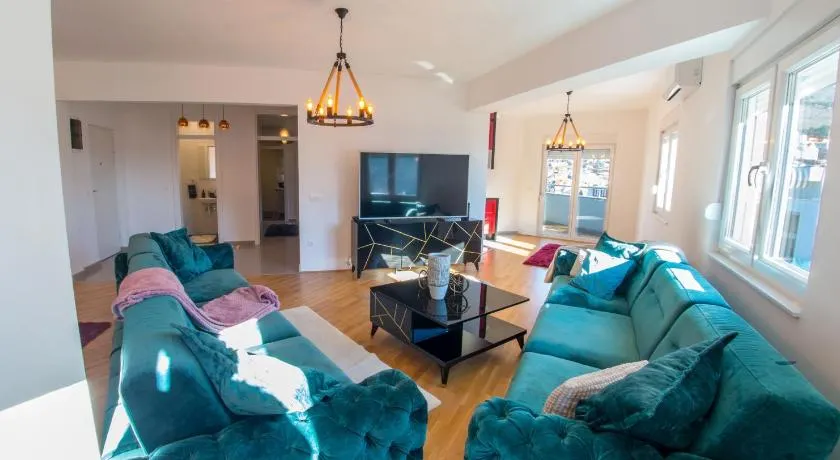 Apartment President - Image 1