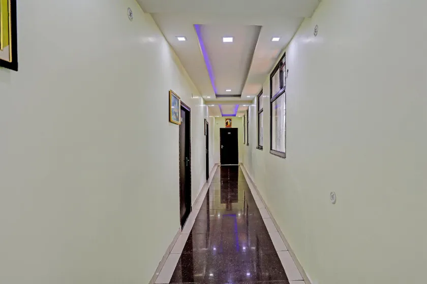 Hotel O  Shree Shyam kripa Hotel and Restaurant - Image 1