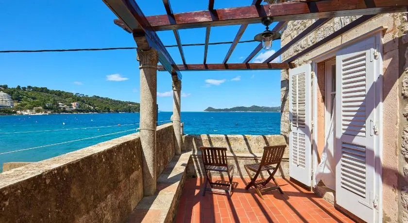 La Villa Lopud- Breakfast & Dinner Included - Image 1