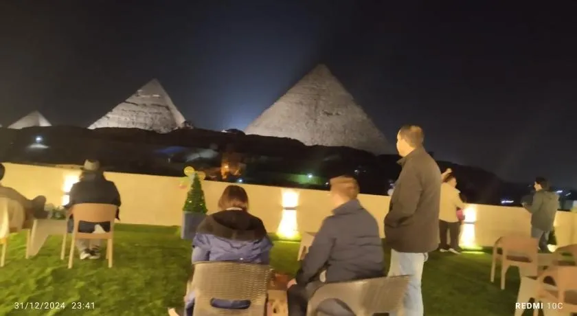 Best four pyramids view - Image 1