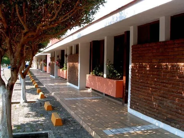 Hotel Paraiso - Image 1