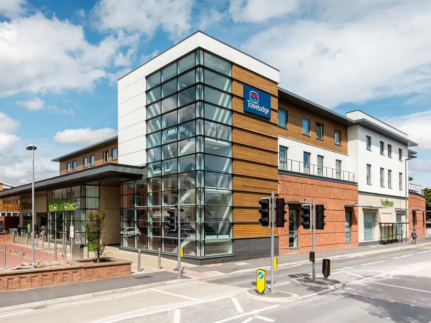 Travelodge Egham - Image 1