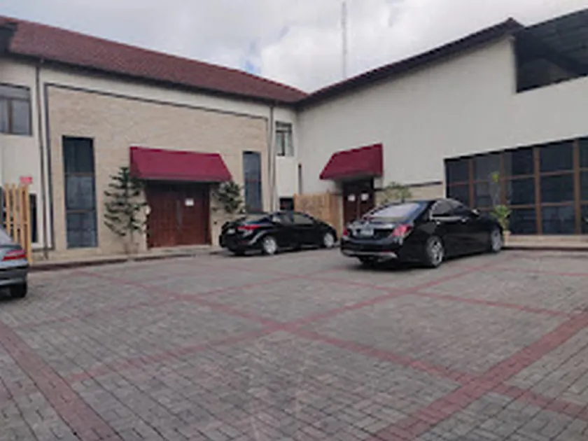 Quo Vadis Hotel - Image 1