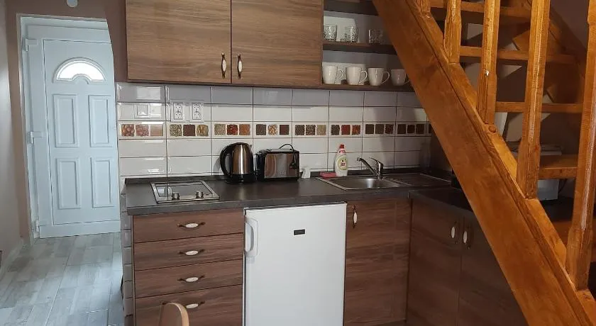 Egniss Apartman - Image 1