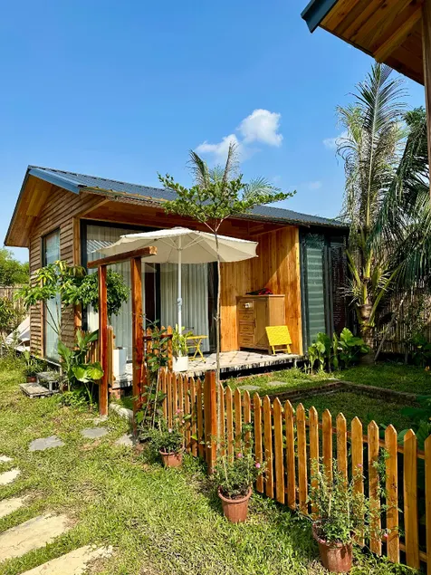 Latte Bungalow (Có bồn tắm) - Image 1