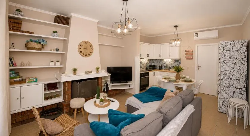 Pipetos house - Image 1