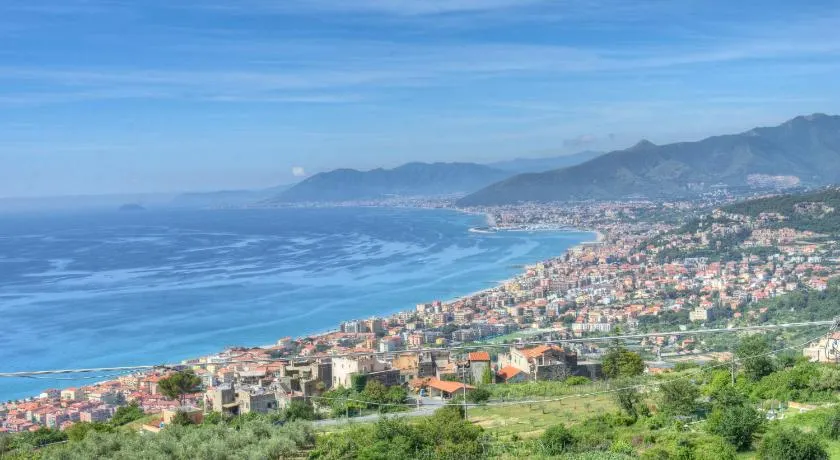 Crosa tra le Nuvole - Image 1