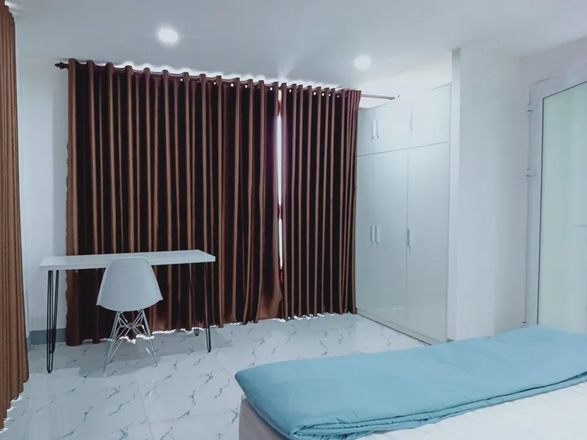 Sunlight apartment with classical style - Image 1