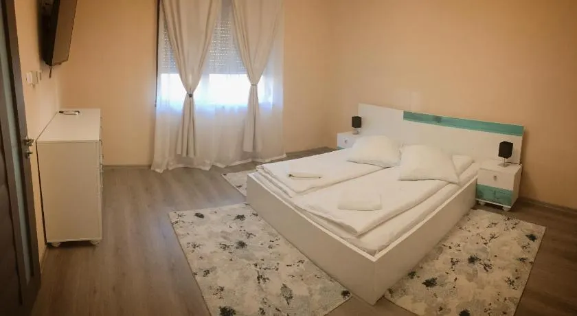 Milan house - Image 1