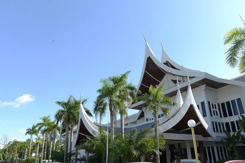 The Grand Beach Resort - Image 1