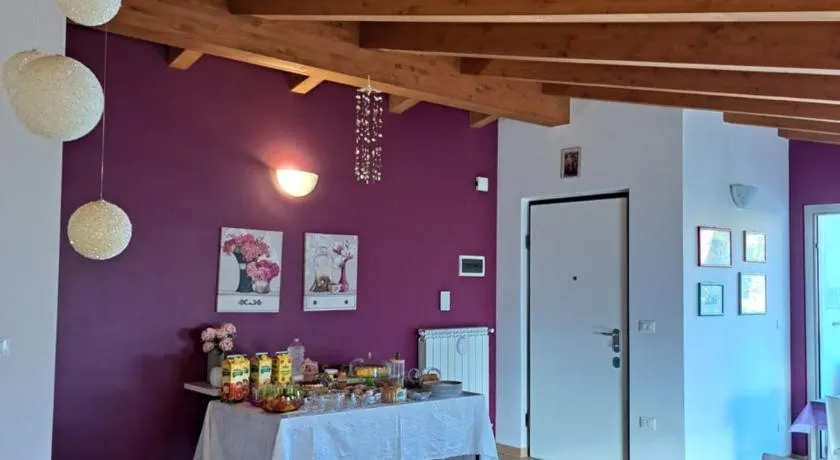 B&B Carlotta - Image 1