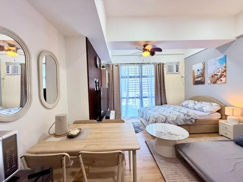 Cozy Family Stay IT Park View Prime Location - Image 1
